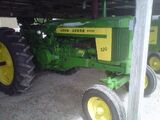 John Deere 720