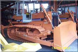 Hitachi DX175 crawler