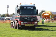 Mercedes Titan 6X8 Ballast tractor - SF04 EJJ of GCS Johnson at Scorton NY 09 - IMG 2175