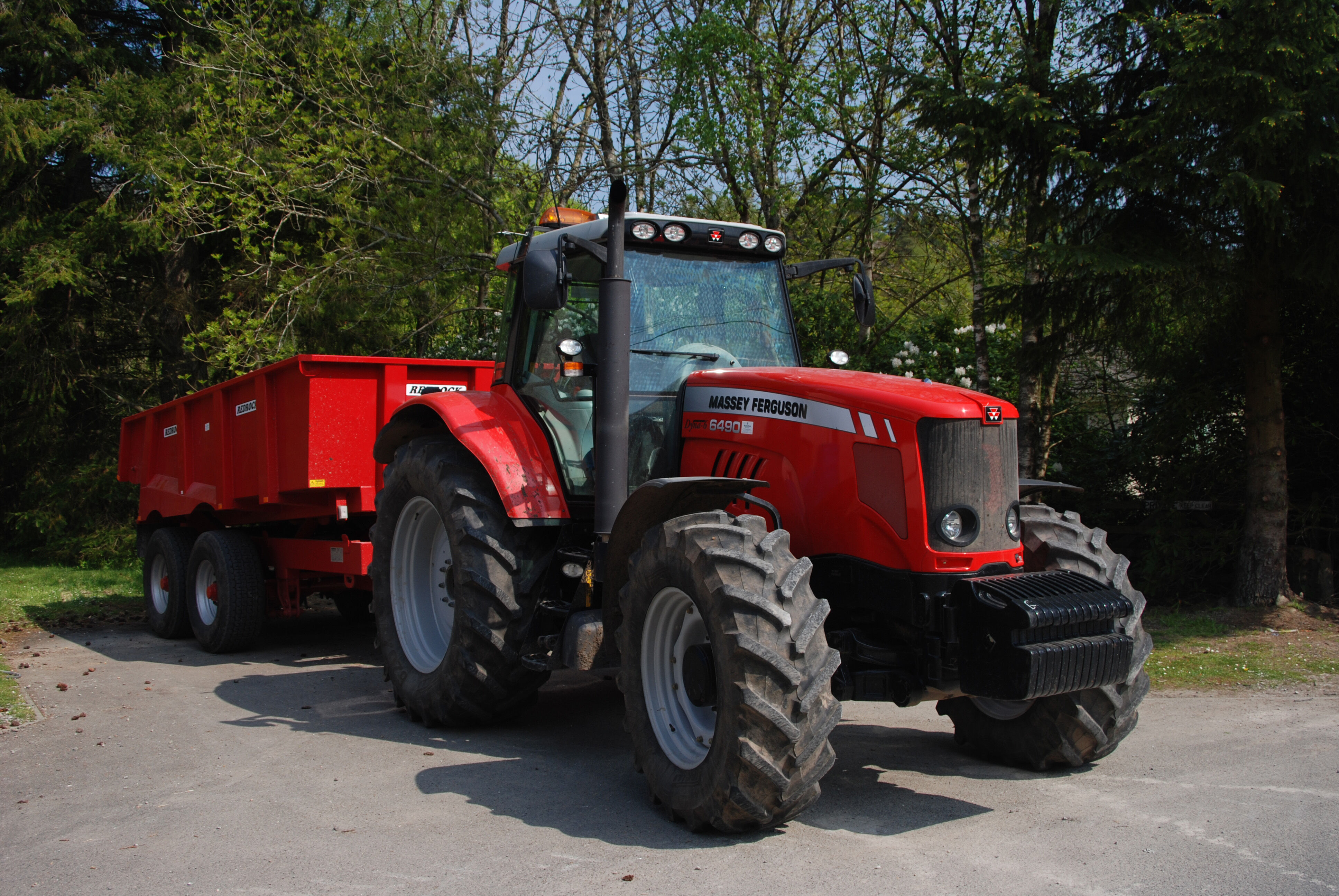 Massey Ferguson Launches New 3 Series Speciality Tractors - Vineyard  Magazine