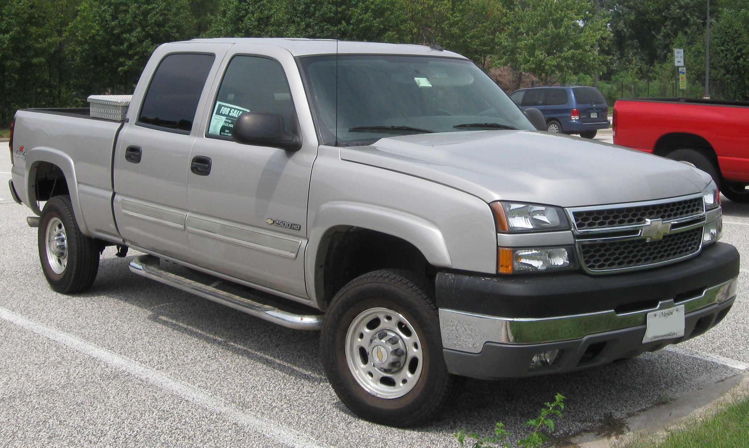 Chevrolet premieres heavy-duty Silverado in Flint