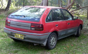 1987-1990 Ford Laser (KE) GL 5-door hatchback 01