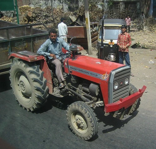 Massey Ferguson 1035 Di J Tractor Construction Plant Wiki Fandom 1.26 massey ferguson contact details. massey ferguson 1035 di j tractor