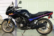 Yamaha-XJ600-1996.triddle