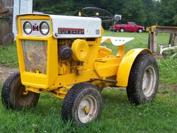 International Cub Cadet 100 Tractor Construction Plant Wiki Fandom
