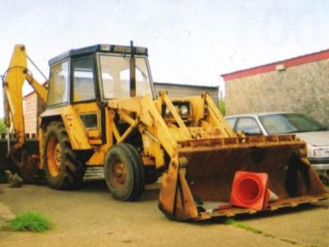 Massey Ferguson Construction Tractor Construction Plant Wiki Fandom Massey Ferguson Construction Tractor Construction Plant Wiki Fandom