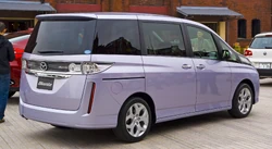 Mazda Biante 02