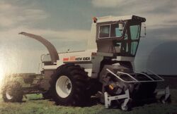 New Idea 868 Tractor Construction Plant Wiki Fandom