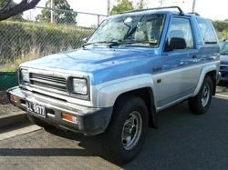 1992-1993 Daihatsu Feroza (F300GD) SE 01