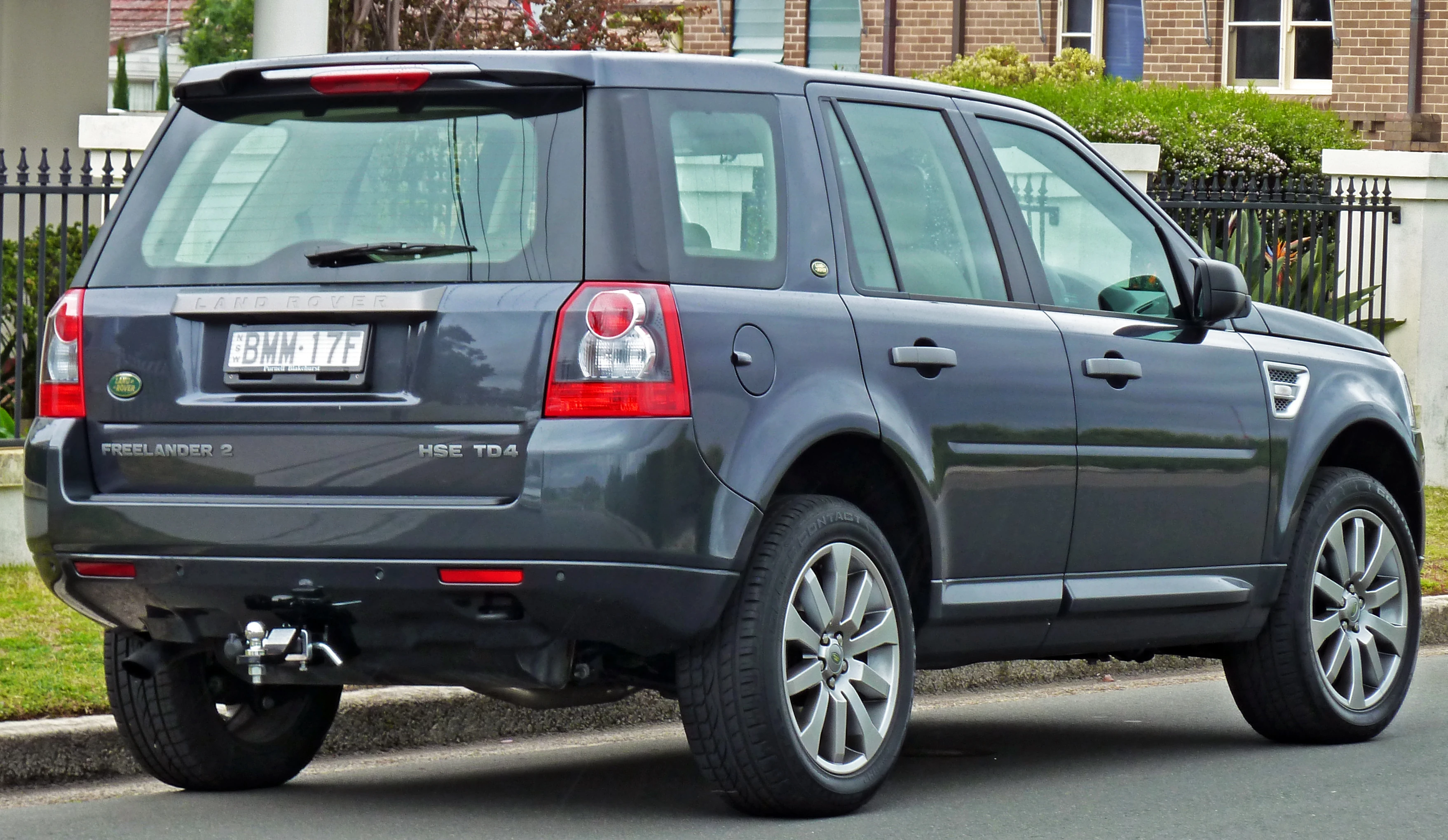 Land Rover Freelander Tractor Construction Plant Wiki Fandom Land Rover Freelander Tractor Construction Plant Wiki Fandom