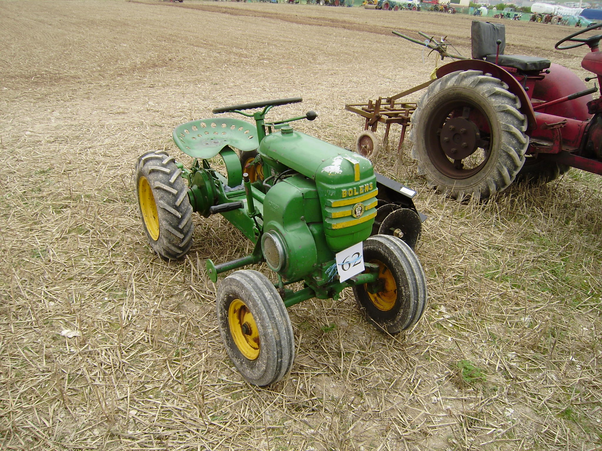 Маленький трактор. Трактор Боленс. Garden tractors bolens. Маленький минитрактор.