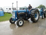 Tractor puller V8 Fordson Major-Driffield-P8100493