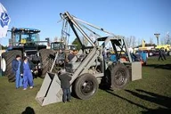 A 1960s Chaseside Loader with Fordson Major tractor mechanicals