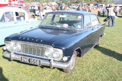 Ford Zodiac - BNE 155B at Toddington 2010 - IMG 4162