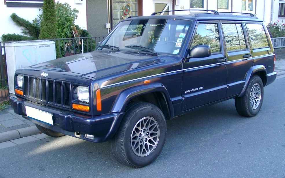 Jeep Cherokee (XJ) | Tractor & Construction Plant Wiki | Fandom