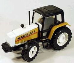 Marshall 1800 MFWD (toy).jpg