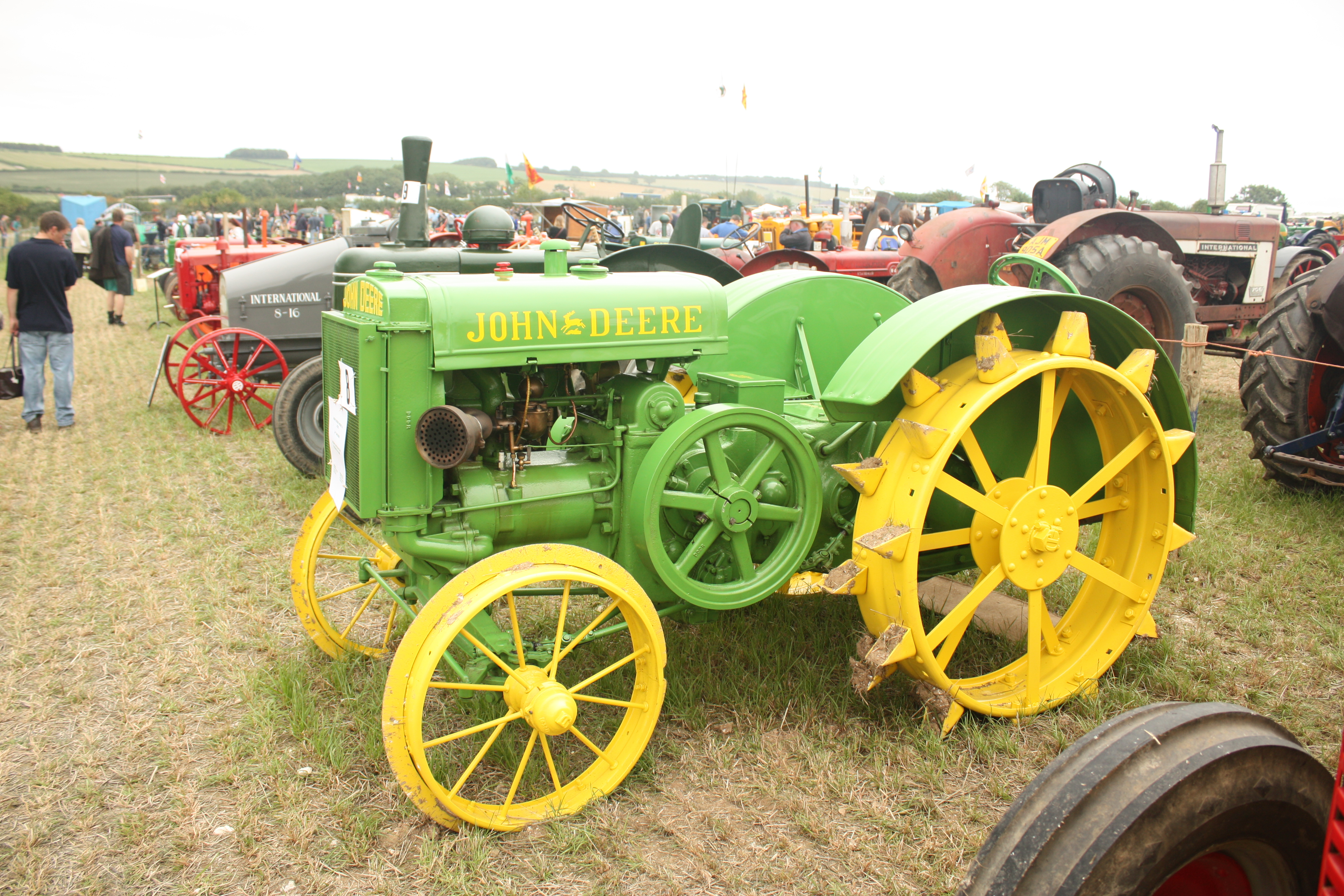 John Deere Model D Tractor Construction Plant Wiki Fandom This post is to provide you john deere 5036 d has 8 forward + 4 reverse gear box. john deere model d tractor