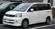 2004-2007 Toyota Voxy.jpg (596 KB) 2004 Toyota Voxy