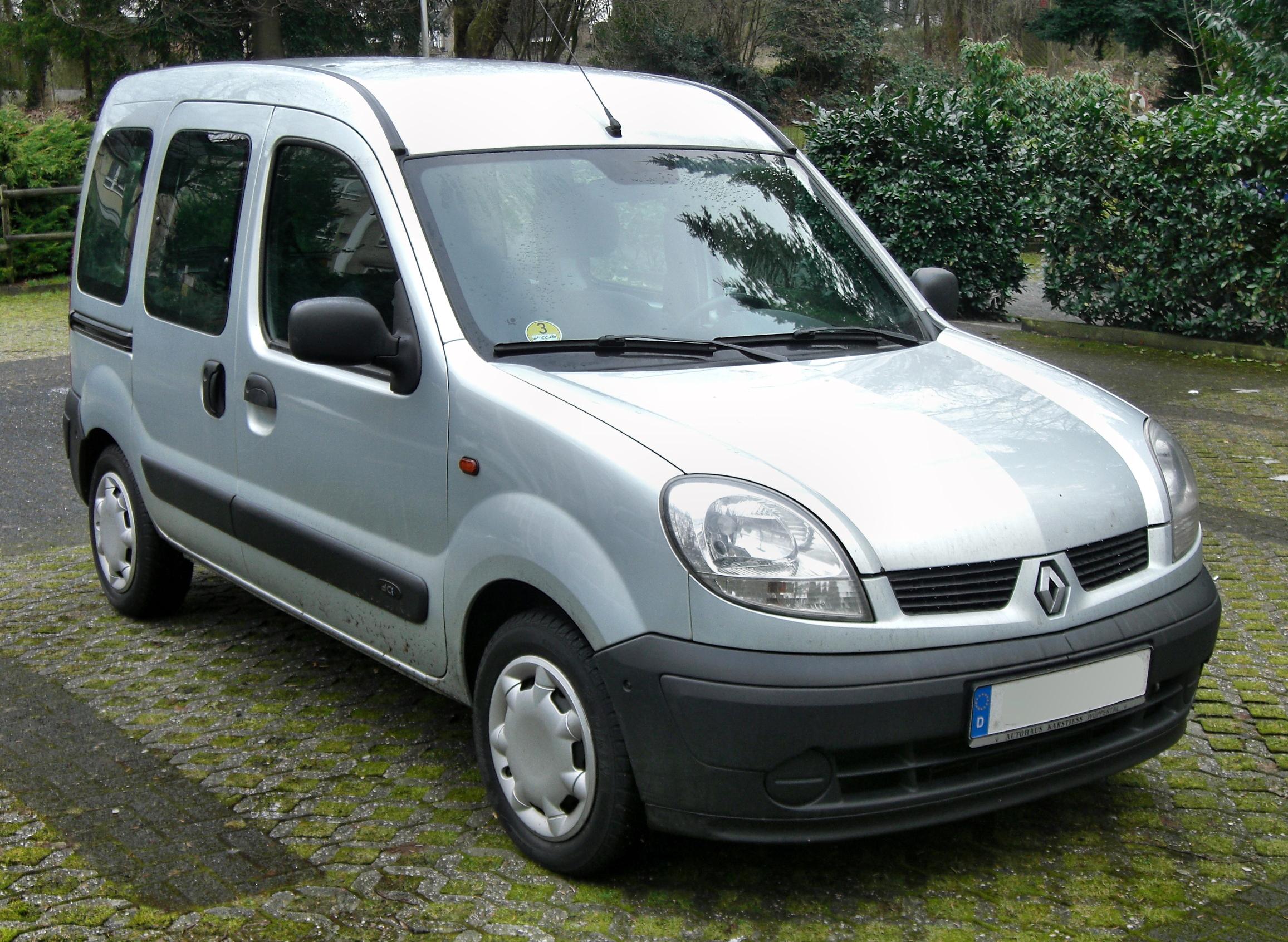 https://static.wikia.nocookie.net/tractors/images/8/82/Renault_Kangoo_front.JPG/revision/latest?cb=20110414151954