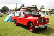 Carmichael Red Wing Fire FT2 pump - Land Rover - CWP 233N - ardingly 2011 IMG 4984