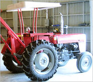 Mf240 tractor1