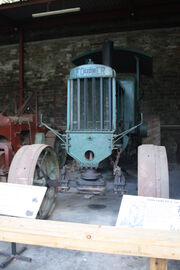 Fowler motor plouging engine - armley mills 2011 - IMG 2808