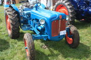 Fordson Dexta - NAS 202 at Masham 09 - IMG 0309