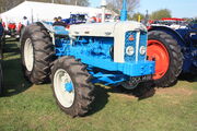 Roadless Ploughmaster 6-4 - weights - DCK 148B at riverside 2011 - IMG 9032