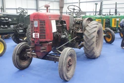 Turner Yeoman of 1954 Perkins L4 (prototype) of L Weaver at Newark 08 - IMG 3515.jpg (1.29 MB) The only Perkins L4 engined Turner Yeoman built (1954 prototype model). owned by L. Weaver of Shropshire on display at the Newark VTH show in 2008