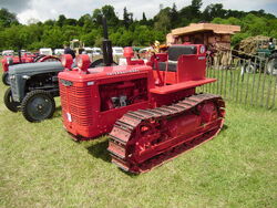 International BTD6 crawler at Belvoir 08 - P5180385.jpg