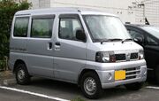 NISSAN CLIPPER VAN