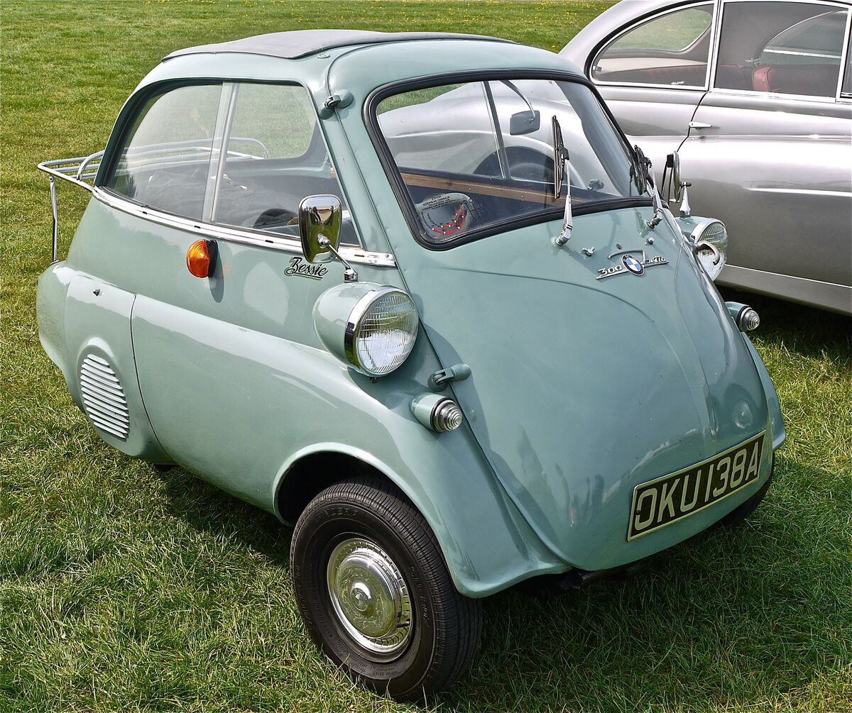 Как выглядит самая старая машина в мире Isetta Tractor & Construction Plant Wiki Fandom