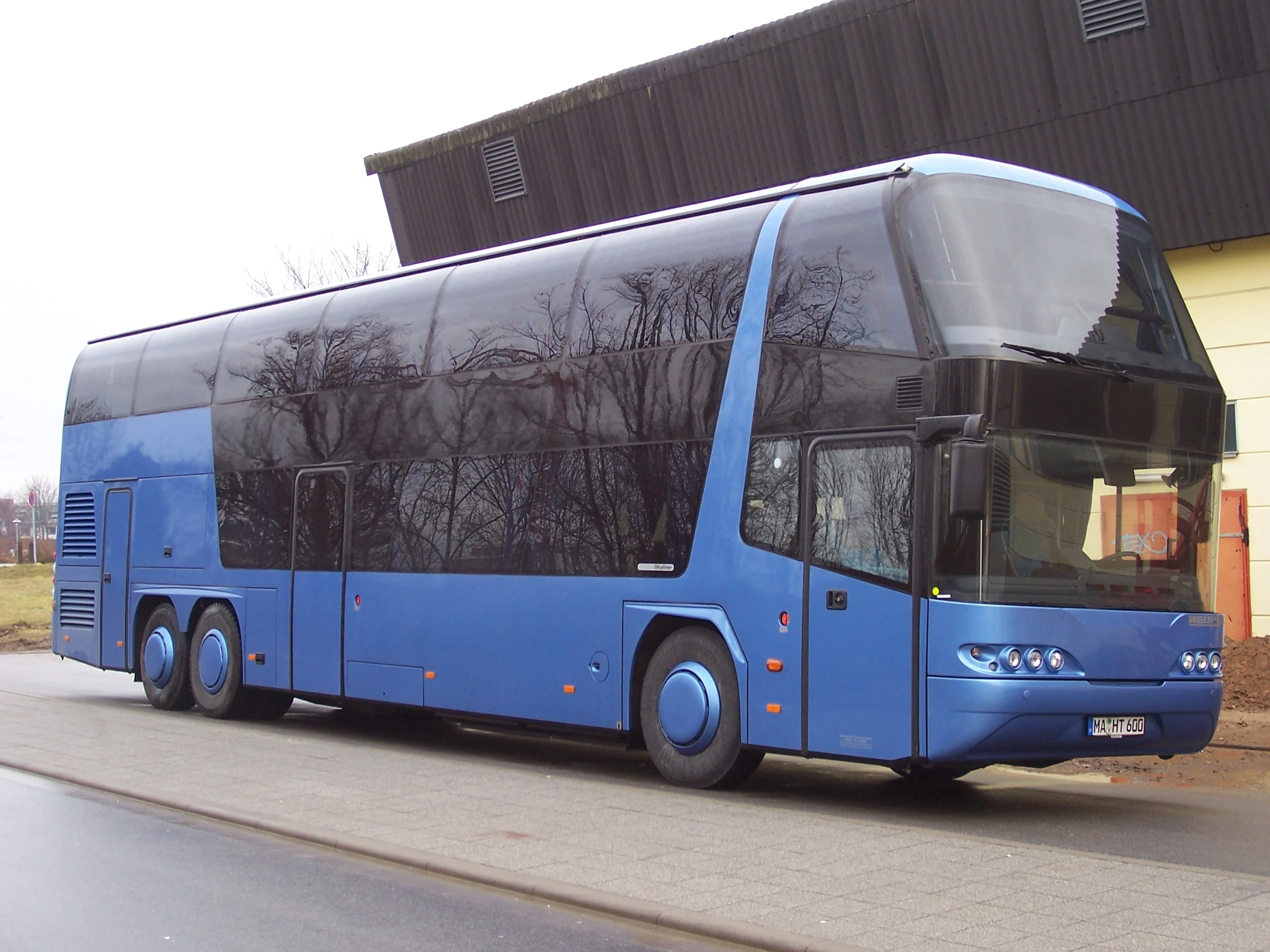 neoplan tractor construction plant