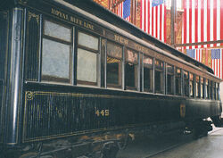 Royal Blue coach (B&O 1890)