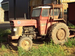 Massey Ferguson 165 Tractor Construction Plant Wiki Fandom