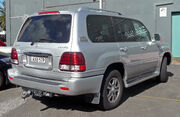 2005-2007 Lexus LX 470 (UZJ100R) wagon 03