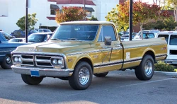 1972 GMC Sierra Custom Camper