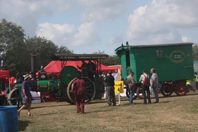 Betsy arriving on the show field at Hollowell 2011