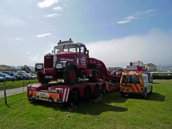 Scammell Highwayman - FNC 36F and trailer of Chris Bennett at Llandudno 08 - P5050106 edited