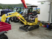 New Holland mini excavator - P8070435