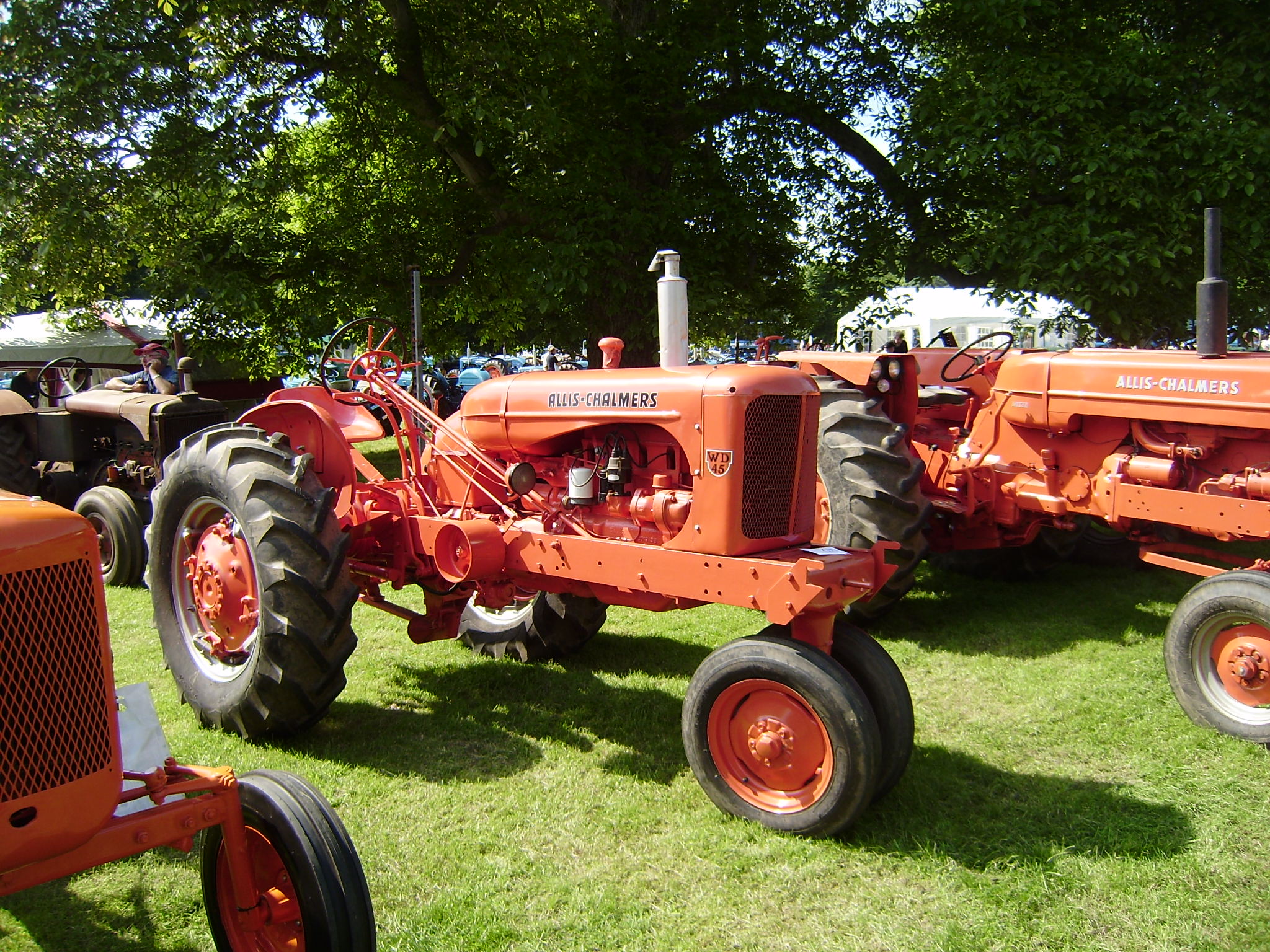 Allis-Chalmers D17, Tractor & Construction Plant Wiki