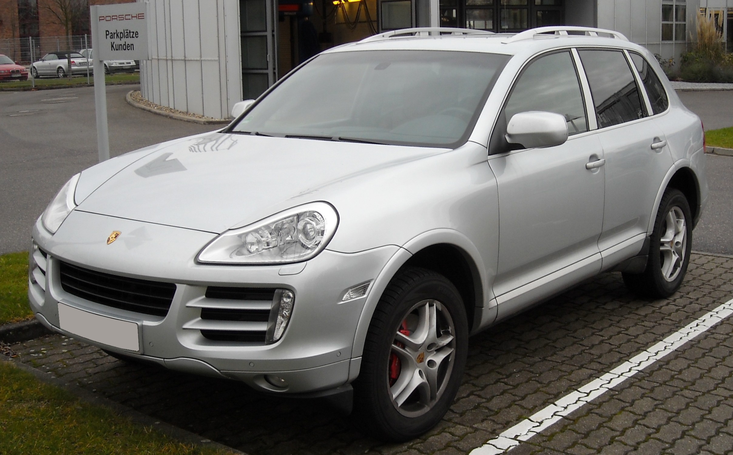 Porsche Cayenne - Wikipedia