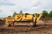 Caterpilllar 983 crawler loader ripper at Russell Saywell OD - IMG 9566