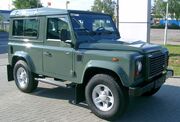 Land Rover Defender front 20070518