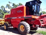 IDEAL 1175 DS International combine - 1992