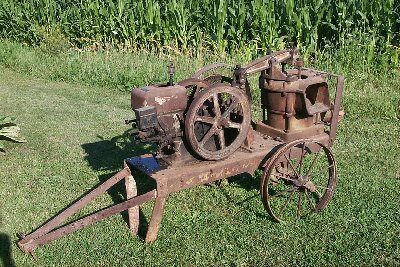 Endless belt for tractor or hit and miss engine