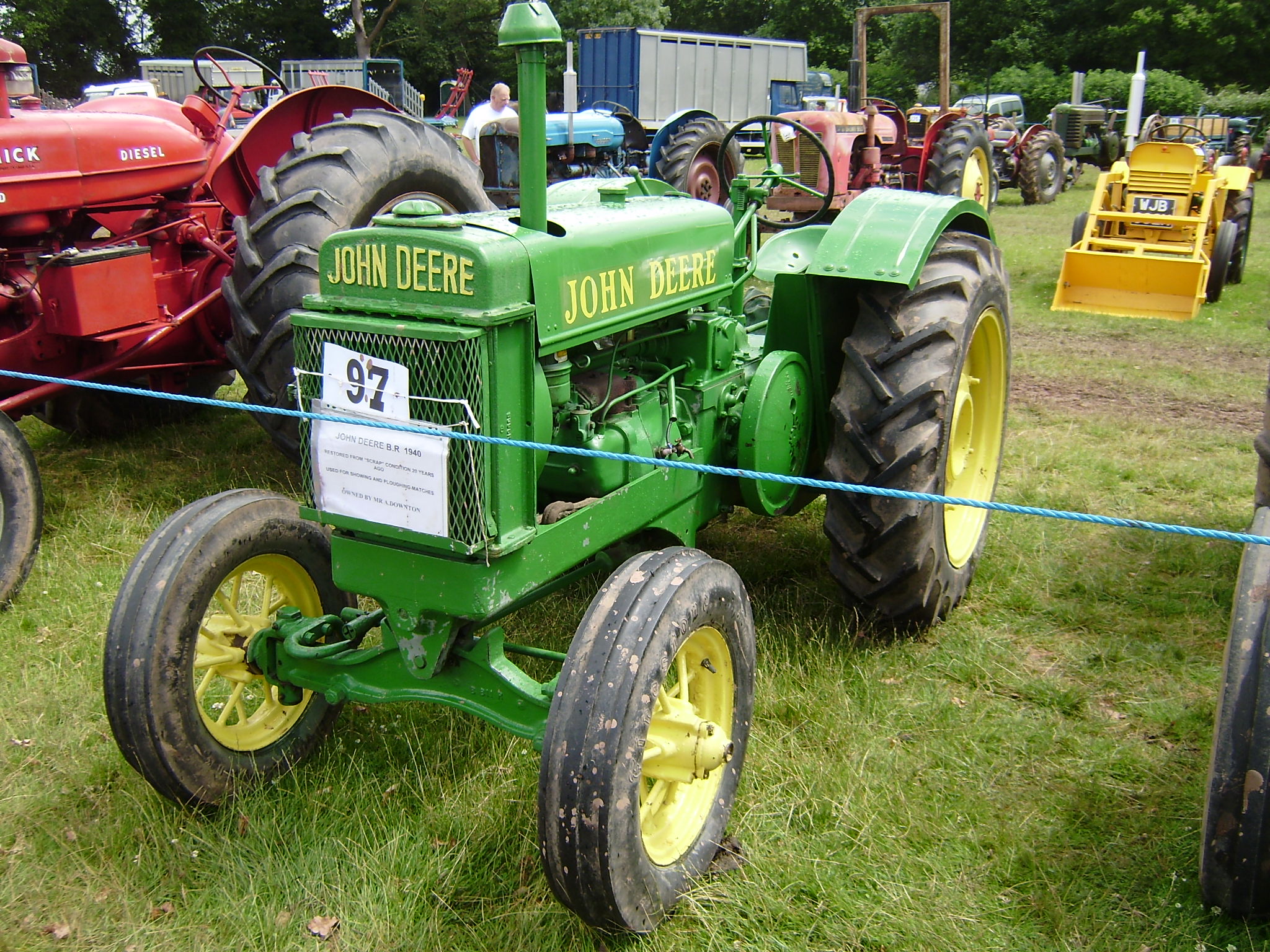 List of John Deere tractors, Tractor & Construction Plant Wiki