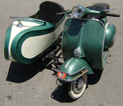 Vespa sidecar