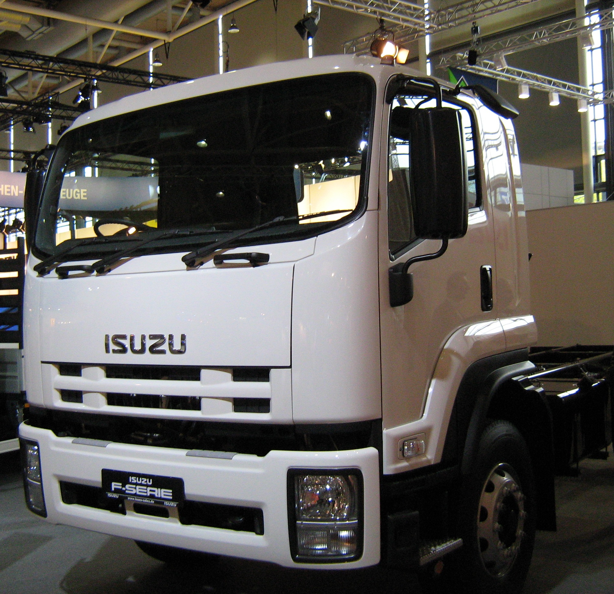 Isuzu Forward | Tractor u0026 Construction Plant Wiki | Fandom