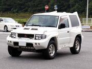 Mitsubishi pajero-evolution I